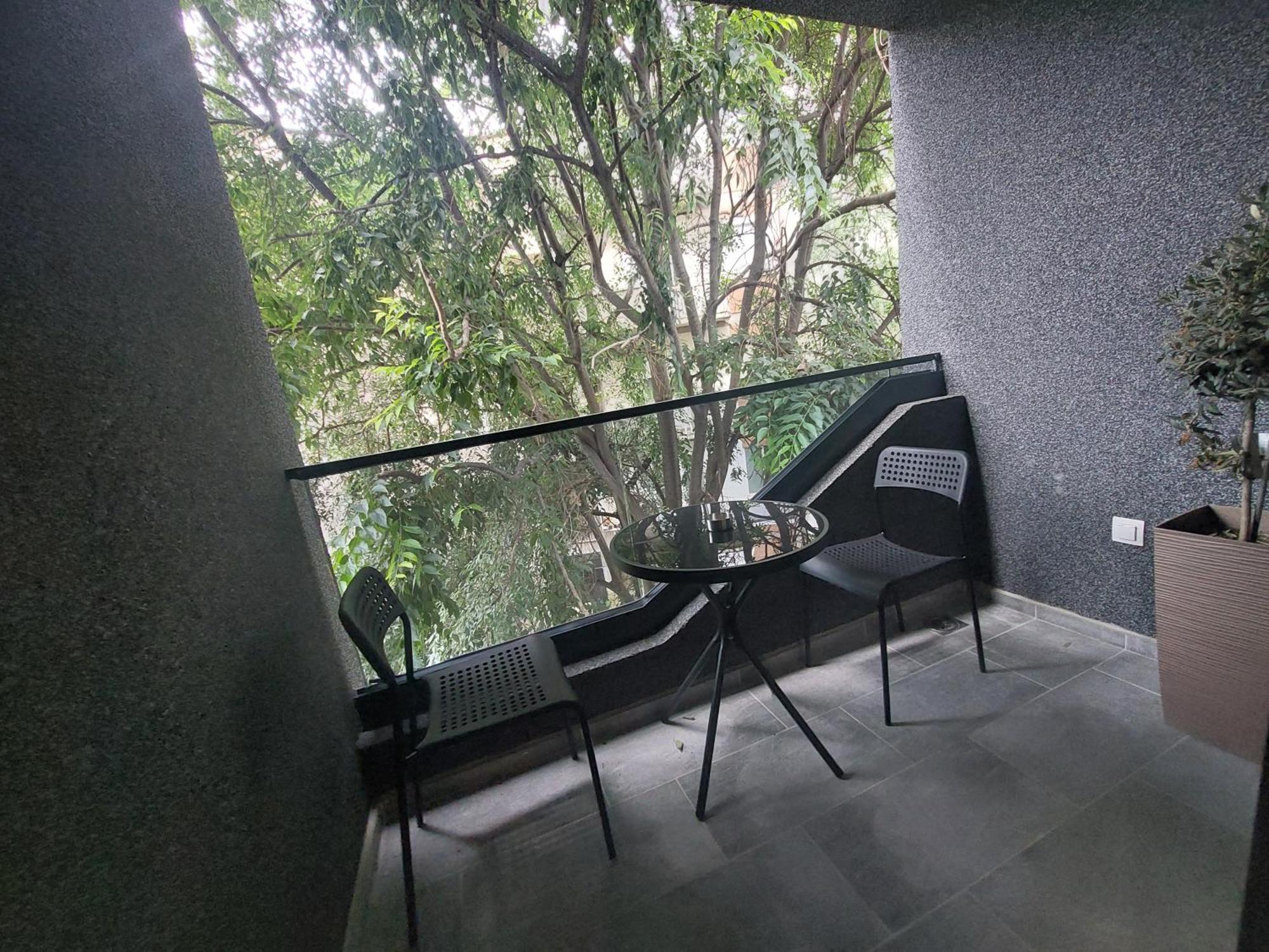 Executive Suites By Modern Living Skopje Buitenkant foto